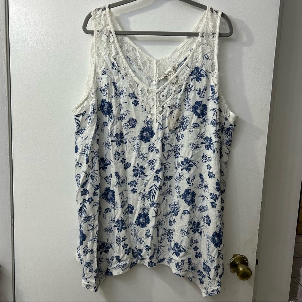 Floral Lace Trim Women's Top